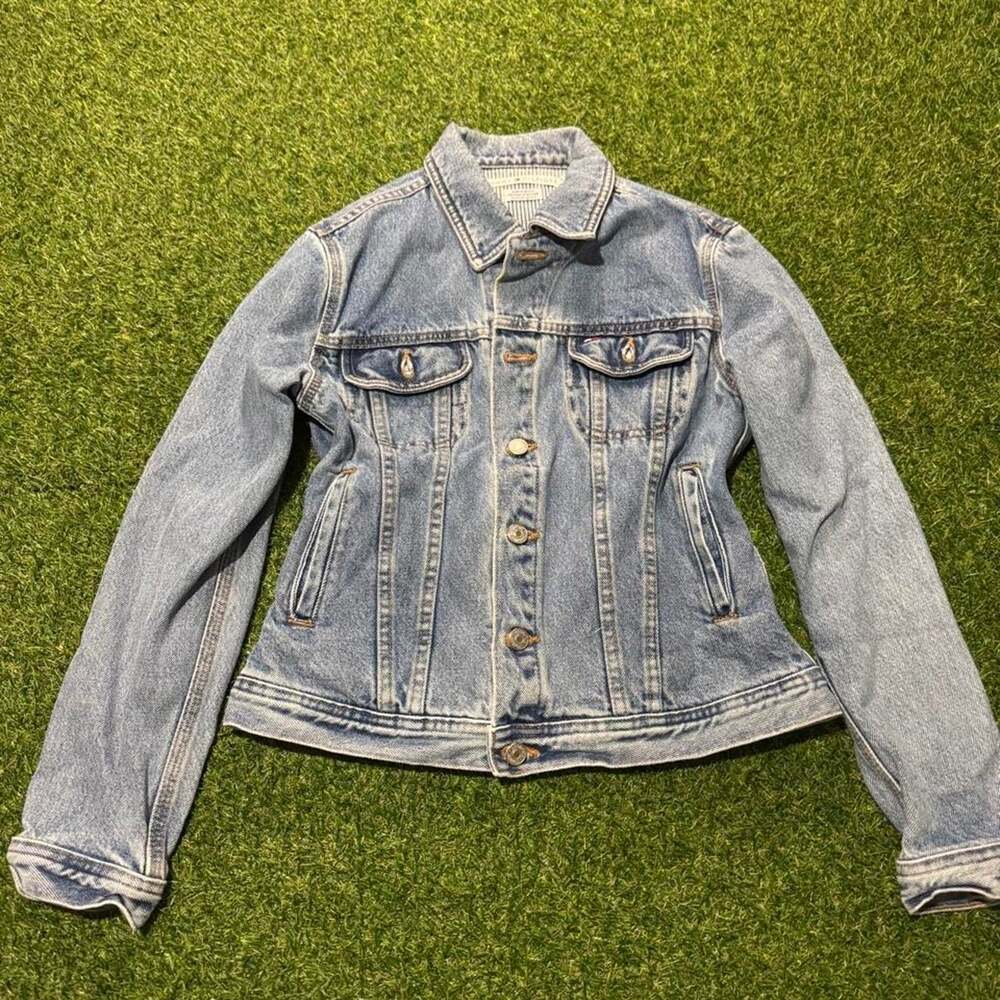 Tommy hilfiger blue denim jacket